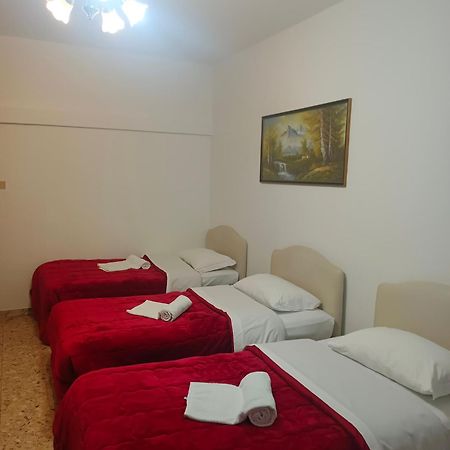 Hostel Host Roma Zewnętrze zdjęcie