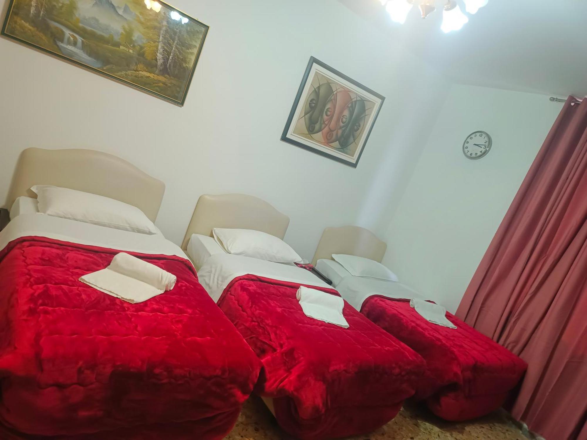 Hostel Host Roma Zewnętrze zdjęcie