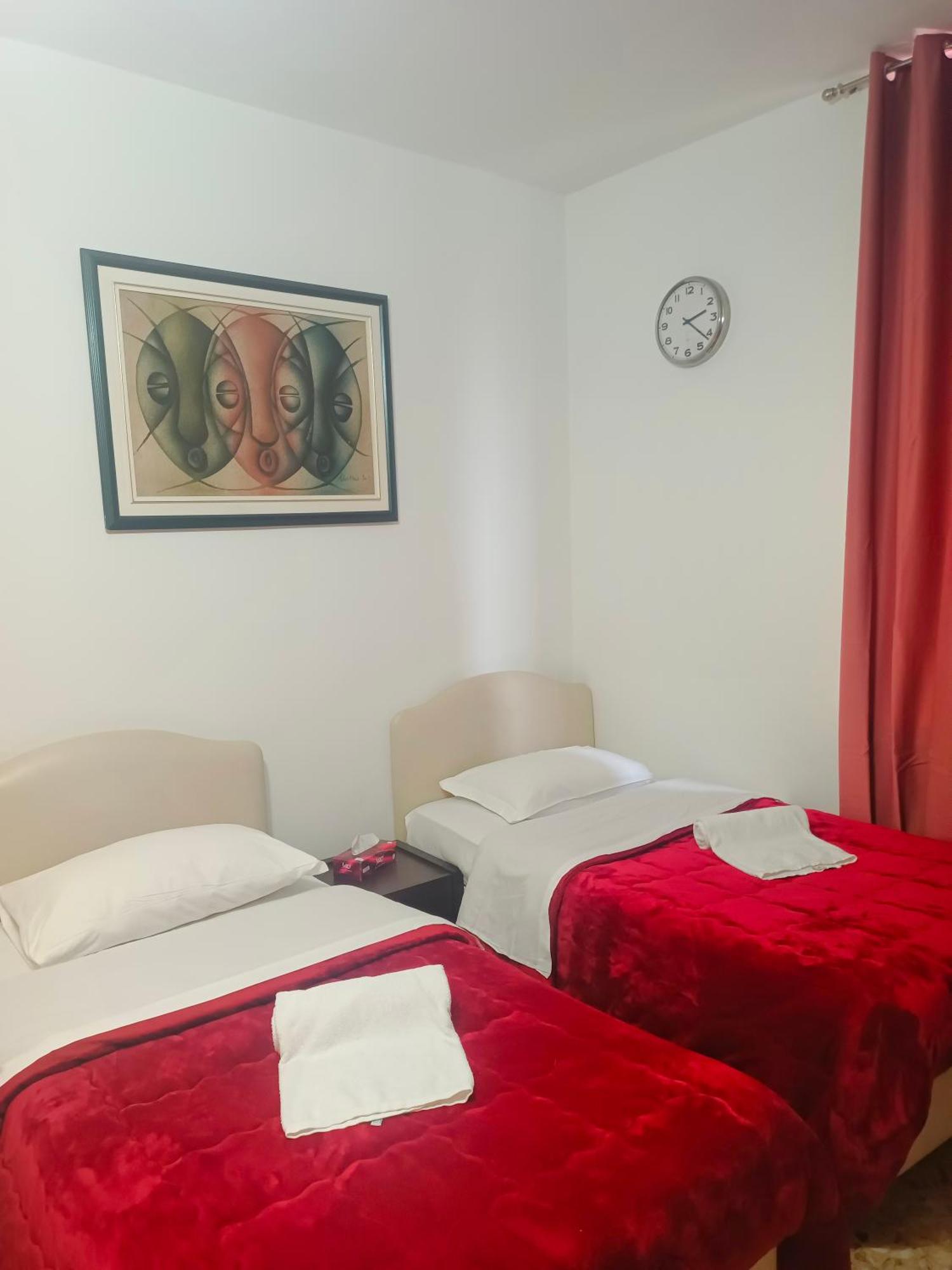 Hostel Host Roma Zewnętrze zdjęcie