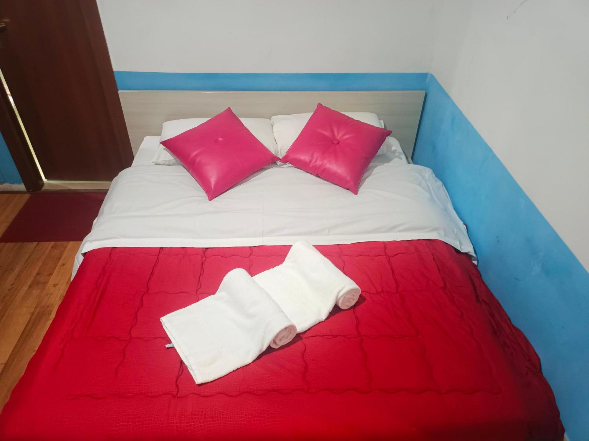 Hostel Host Roma Zewnętrze zdjęcie
